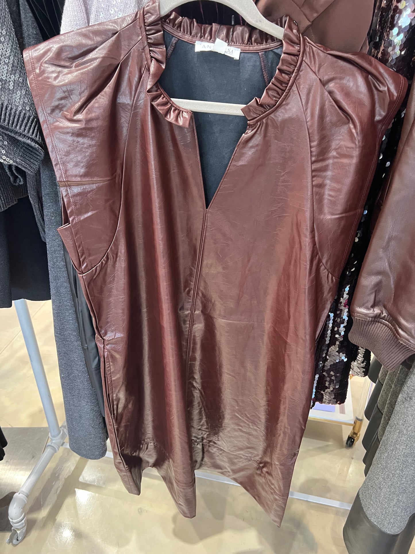 Flutter Sleeve Crinkle Shift