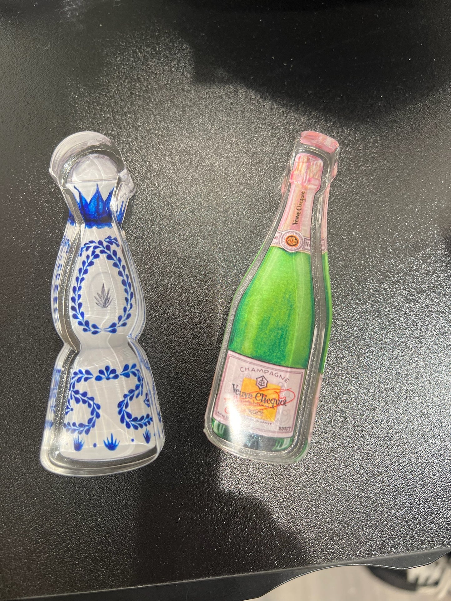 Napkin Weight with Holder and Napkins