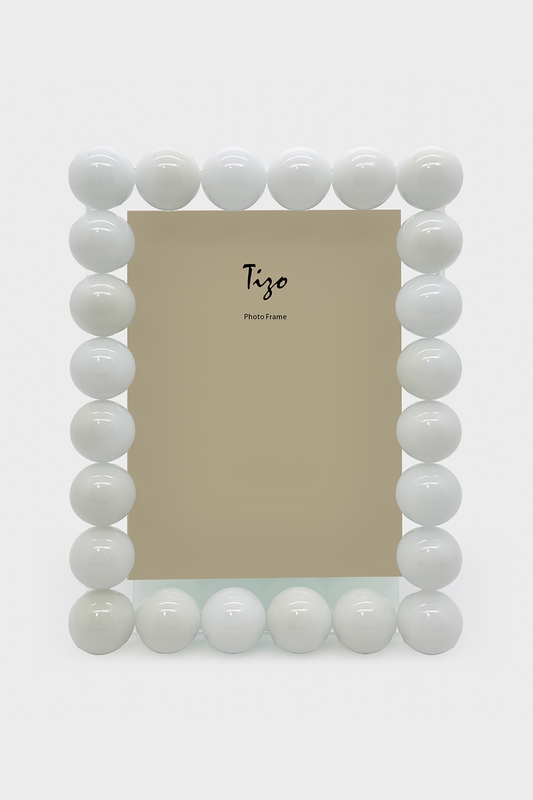 4X6 White Single Ball Crystal Frame