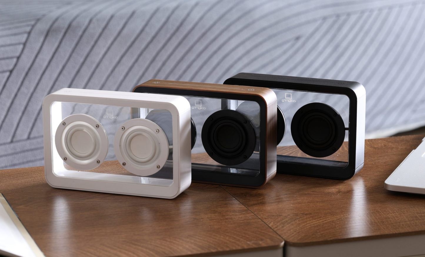 Mag See Through Bluetooth Speaker
