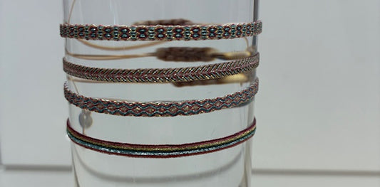 MT40 - 4 Lurex Bracelet Set