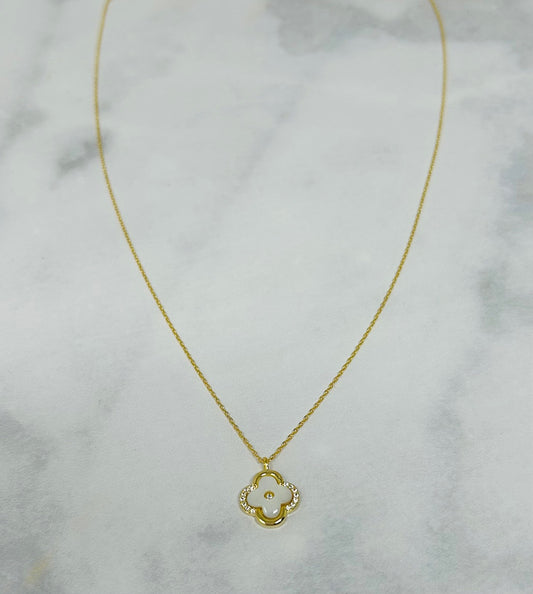Clover Pendant Necklace