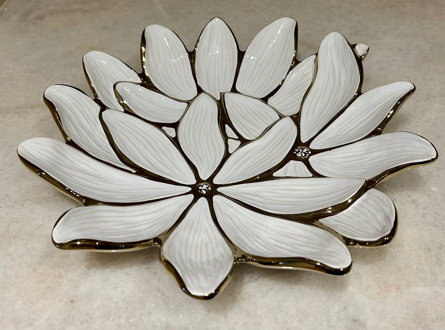 Porcelain Flower Plate