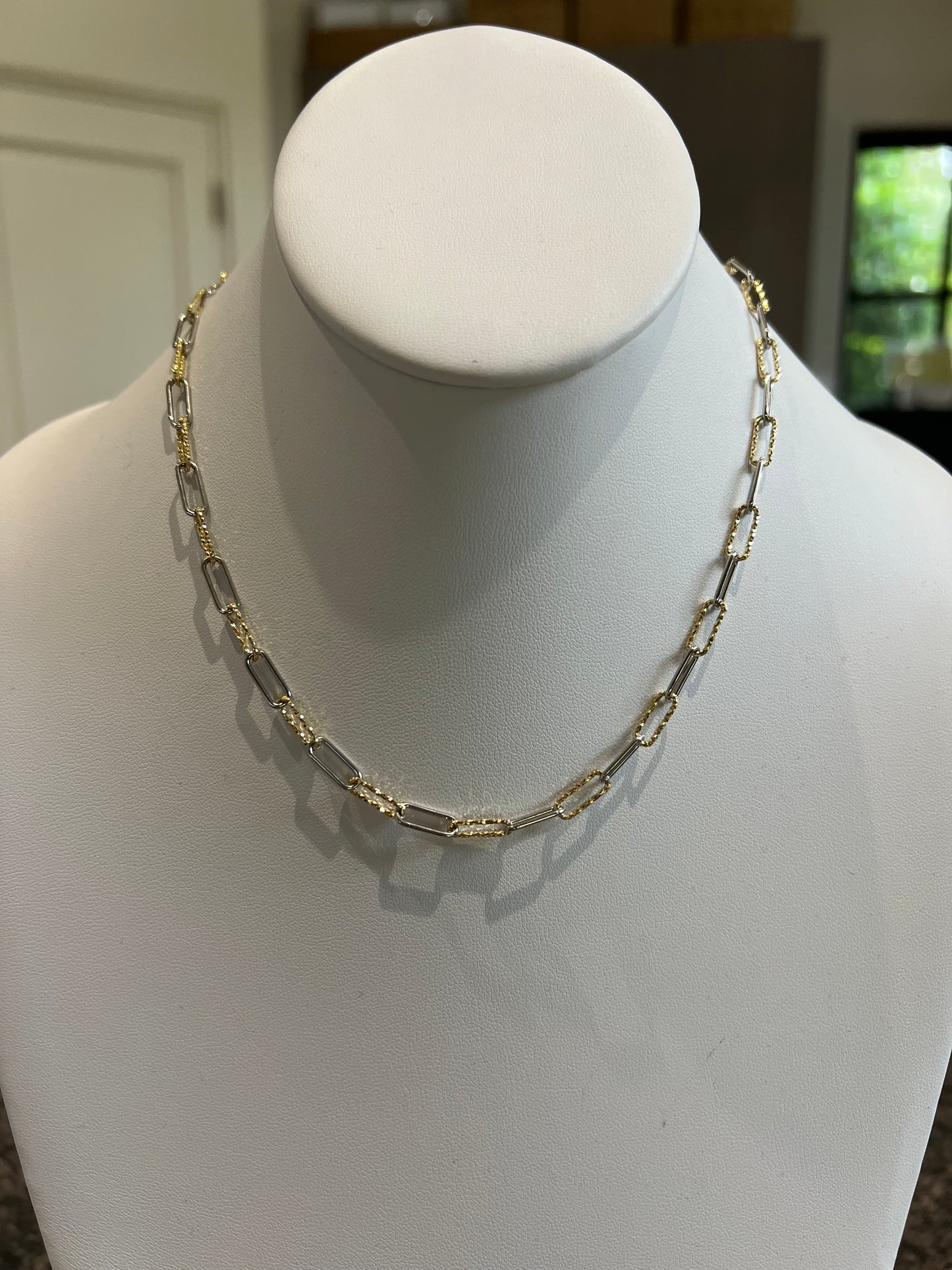 Sparkle Mix 16" Rectangle Chain