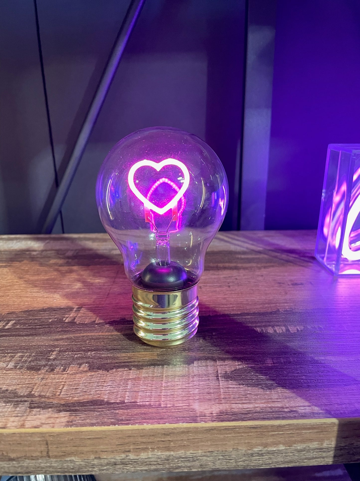 Neon Lightbulb Heart