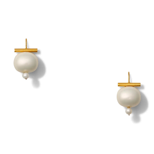 Pearl Pebble Dot Earring